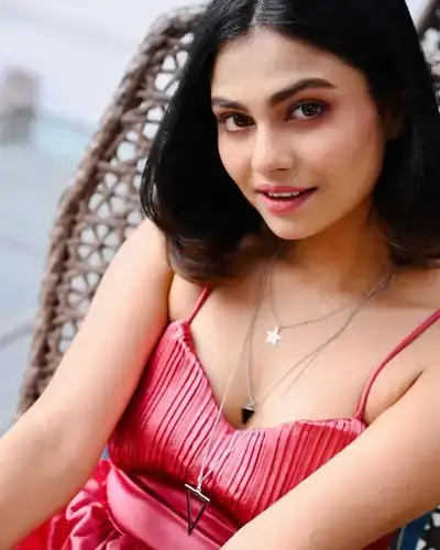 Call Girls Service in Etapalli